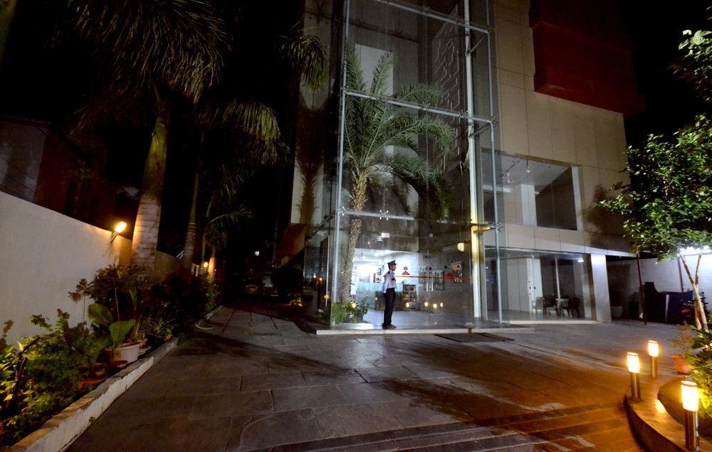 Hotel Sai Miracle Shirdi Esterno foto