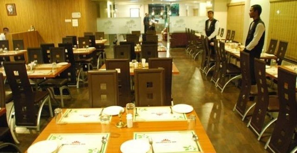 Hotel Sai Miracle Shirdi Esterno foto